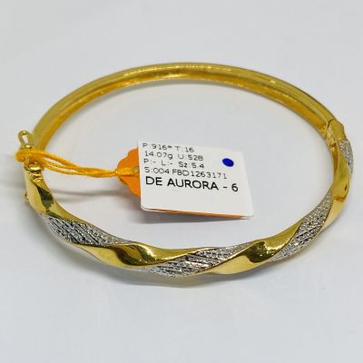 Bangle 916 - TWIRL 2C