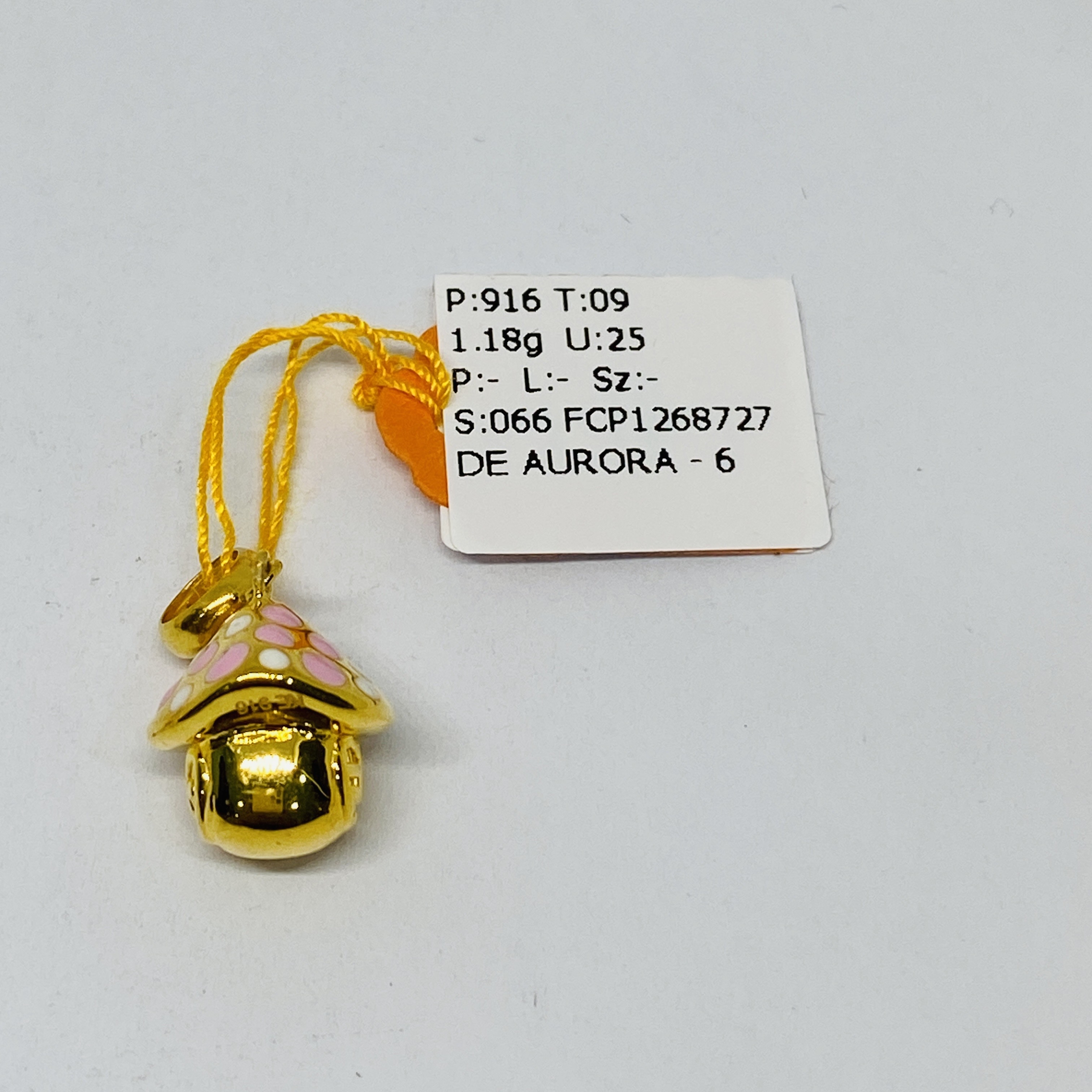 Pandora 916 - MUSHROOM HARDGOLD ENAMEL